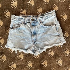 Levi’s 505 Denim Cutoff Shorts (High Waisted)